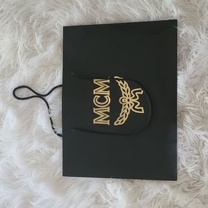 Large MCM shopping bag like new